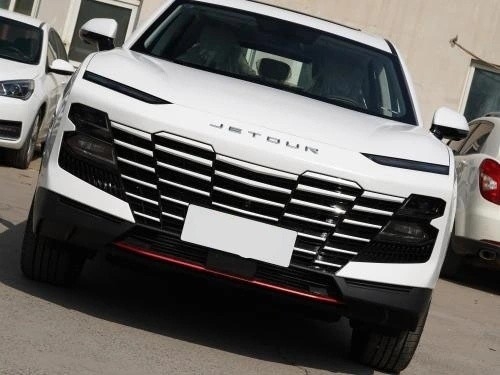 X-1 197마력 1.6t 5도어 5석 가솔린 SUV 장거리 상업용 차량