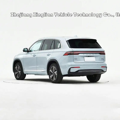 자동 2.0-2.6L 지일리 엑싱유 L 자동차 4WD 플래그십 탑 에디션으로 높은 인기가 있는 SUV