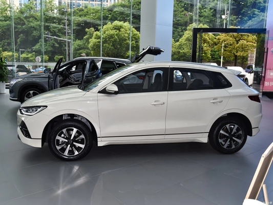 최대 전력 70kW 2023 2024 Byd E2 고급 전기 자동차 0.5h에 빠른 충전