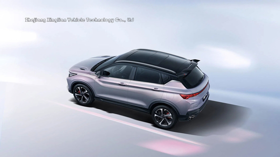 지일리 쿨레이 스포츠 SUV 가솔린 엔진을 탑재한 가족용 자동차