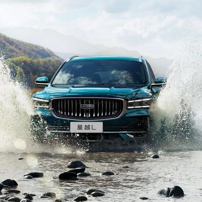 지일리 엑싱유 L 2.0t 자동 기어박스 몬자로 하이브리드 2024 4WD 플래그십 2.0 사용 2.0t