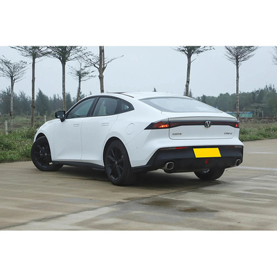 2023년 창은 Uni-V 모델 Idd 1.5t 113km 다기능 플러그인 하이브리드 차량을 출시한다.