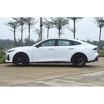 2023년 창은 Uni-V 모델 Idd 1.5t 113km 다기능 플러그인 하이브리드 차량을 출시한다.