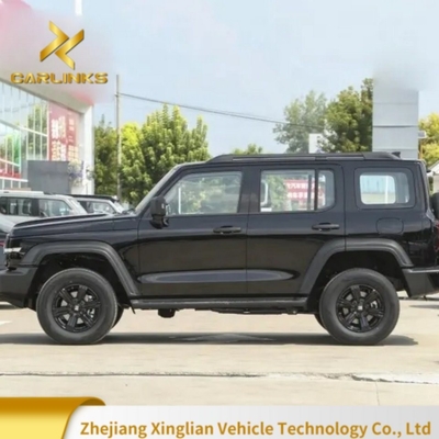 바디 스타일 SUV 탱크 300 2.0t 8at Awd 가솔린 자동차 오프로드 디자인 2024 컨커어 버전