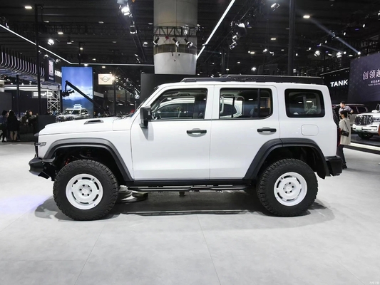 직접 공급 대 벽 탱크 300 SUV 8 기어 가솔린 자동차 Mgnt 인증 ISO10012