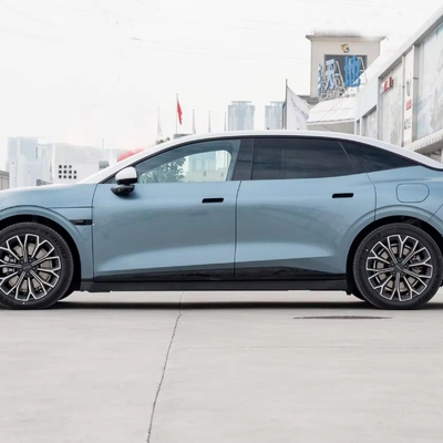 전압 72V 지일리 지크 007 2024 2023 년 EV Awd 100kw 후방 드라이브 75kwh 전기 자동차