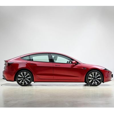 자동차 애호가들을 위한 중고용 테슬라 모델 Y EV 전기차에 대한 열정을 경험하세요