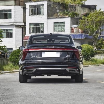 럭셔리 가솔린 자동차 홍치 H5 고속 1.5t 169HP 5석 MID 사이즈 세단 최고 속도 230km/h