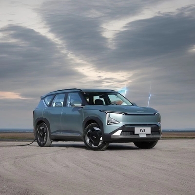 에너지 타입 순수 전기 KIA EV5 자동차 5석 럭셔리 SUV 530km 범위 231HP 오토 회색