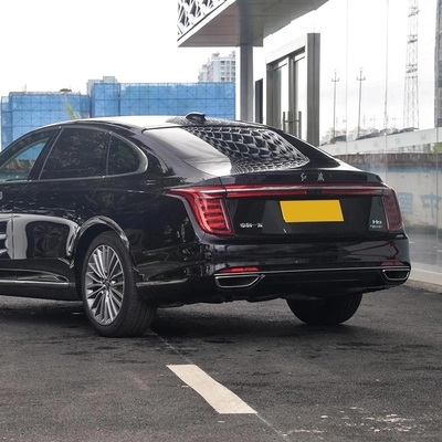 차량 모델 좌측 스티어링 Hongqi H9 FWD 및 연료 엔진이 있는 가솔린 자동차