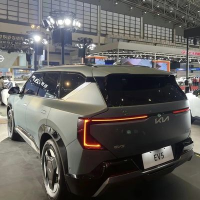 KIA EV5 전기 자동차 리?? 철화강 배터리 5 개의 문 5 개의 좌석 전기 SUV