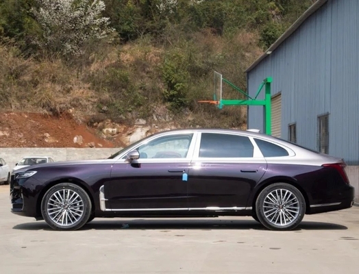 ISO14001 인증과 흰색 외관 색상을 가진 Hongqi H9 2.0t 세단 가솔린 자동차
