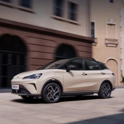 폐쇄형 차종 2023 715km 네타 S 네자 네타 S 플러스 4WD 전기 슈퍼 EV 자동차