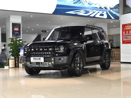 체리 지투 트래블러 2023 크로싱 PRO Awd 2.0t 254PS L4 5도어 5석 SUV 후면 디프록