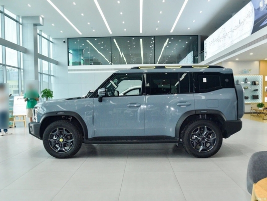 체리 지투 트래블러 2023 크로싱 PRO Awd 2.0t 254PS L4 5도어 5석 SUV 후면 디프록
