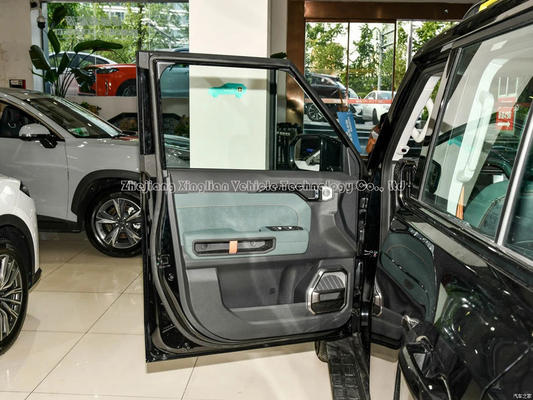 커스터마이즈된 Jetour 2.0t 여행자 MID 사이즈 8amt 4WD 254PS L4 SUV 5 문 5 좌석 여행자 자동차