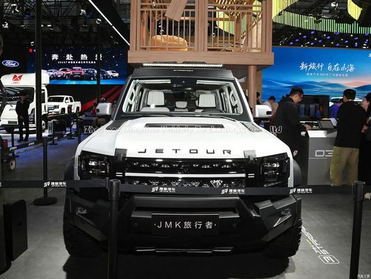 커스터마이즈된 Jetour 2.0t 여행자 MID 사이즈 8amt 4WD 254PS L4 SUV 5 문 5 좌석 여행자 자동차