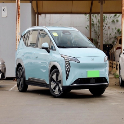 아이온 얀거 5도어 5석 BEV SUV 430km 범위와 세차 리?? 배터리