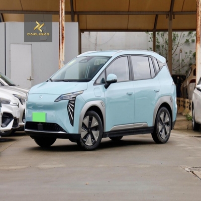 72V GAC Aion Y 플러스 Aion 전기 자동차 세단 5 개의 문 5 개의 좌석 EV 오픈 카리저 2024