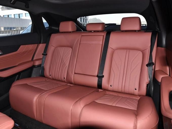 New Cheap Chang′an Uni-T 2023 Second-Generation 1.5t Premium Comfortable Electric Car